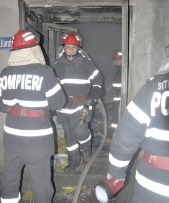 Pompierii ne informează despre incendii